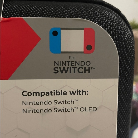 Switch Travel Set - Picture 4 of 9